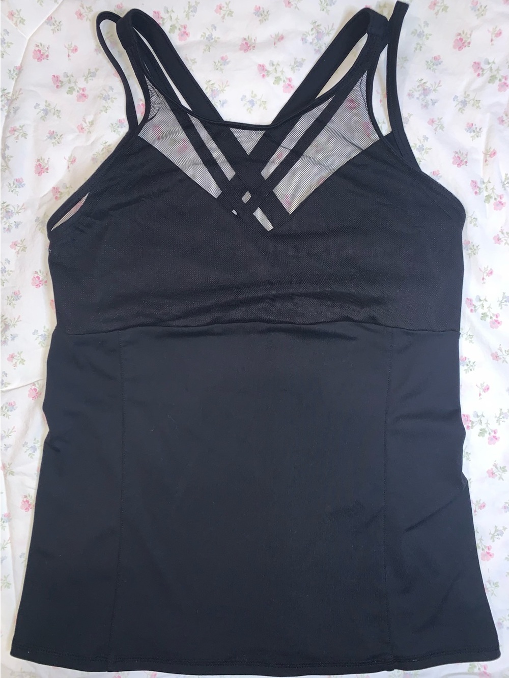 ALO Yoga Black Strappy Mesh Sports Tank, Size Medium